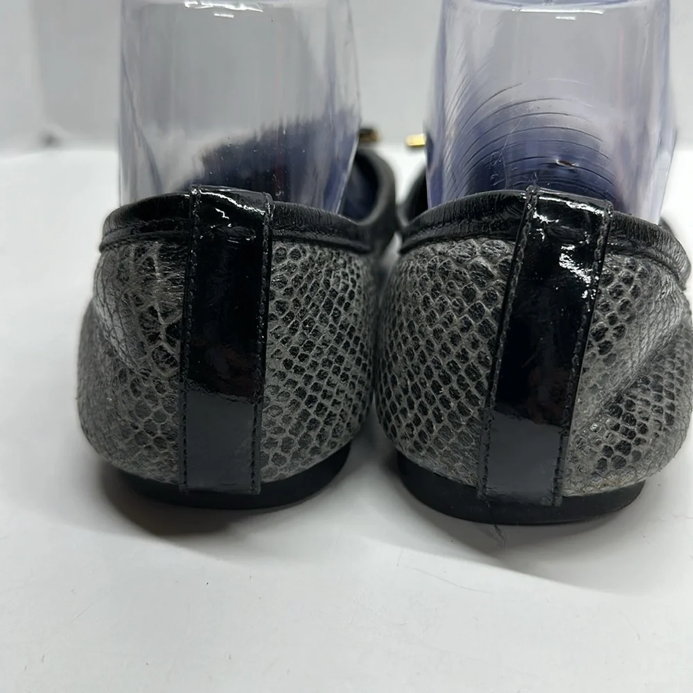 Tory Burch Ballet Flats Shoes Faux Snakeskin Leather Captoe Black Gray Size 8.5